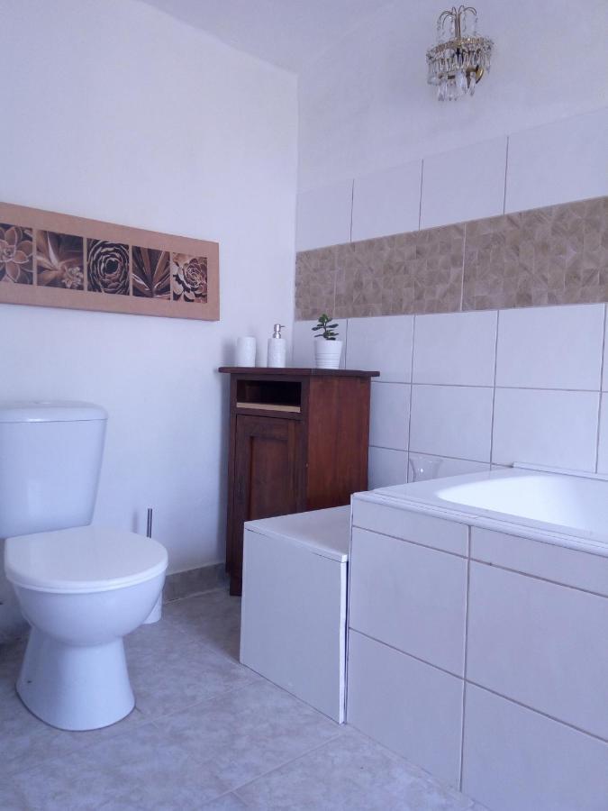 Ubytovani Saslun Apartment Kolesov Luaran gambar